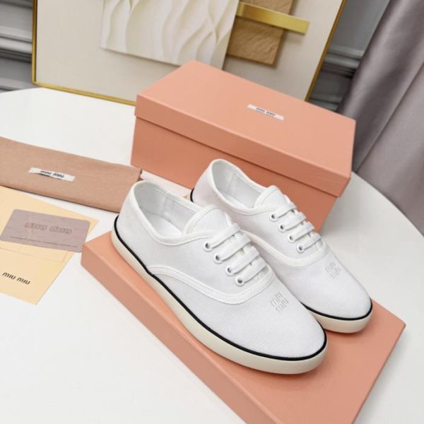 repliche,replica,perfette,siti di,affidabili,migliori siti,dove comprare,1:1,scarpe da ginnastica Le ultime scarpe casual in tela di MIUMIU (SV2QX)