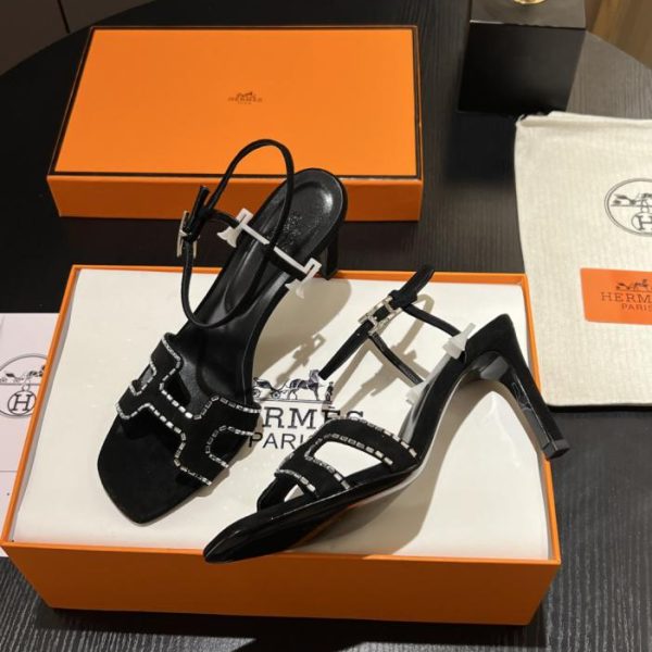 repliche,replica,perfette,siti di,affidabili,migliori siti,dove comprare,1:1,scarpe da ginnastica Eleganti sandali con tacco alto Hermès, design originale personalizzato, stesso stile di quelli che si trovano nelle boutique (Hermès high heels, 3766W).