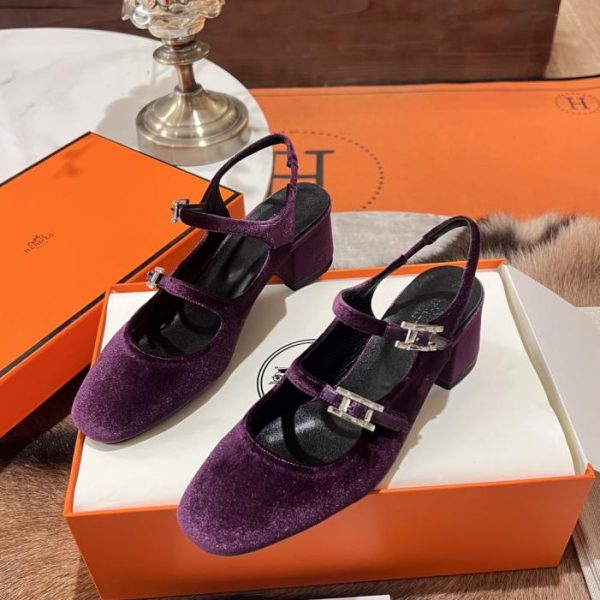 repliche,replica,perfette,siti di,affidabili,migliori siti,dove comprare,1:1,scarpe da ginnastica Novità primavera Hermès, stesso modello disponibile in boutique, décolleté con cinturino alla caviglia in pelle di vitello (0NLUH)