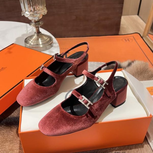 repliche,replica,perfette,siti di,affidabili,migliori siti,dove comprare,1:1,scarpe da ginnastica Nuovo arrivo Hermès per la primavera, stesso modello disponibile nelle boutique, décolleté con cinturino alla caviglia in pelle di vitello (UZ6Q1)