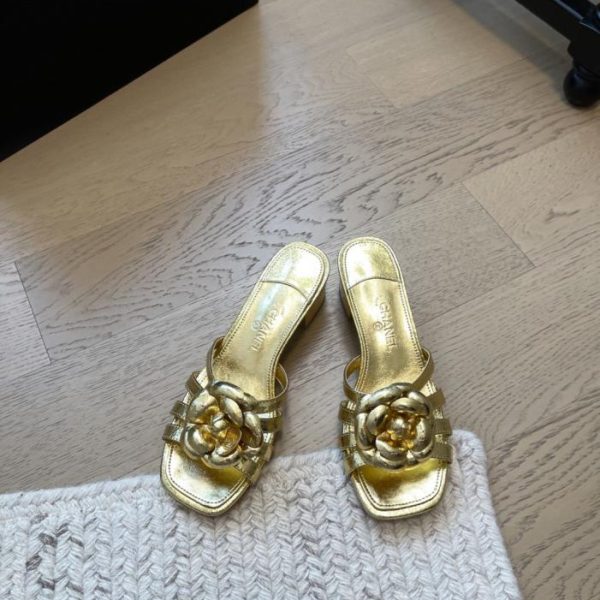repliche,replica,perfette,siti di,affidabili,migliori siti,dove comprare,1:1,scarpe da ginnastica Sandali Chanel Camellia Primavera/Estate – Versione Premium (ETGCK)