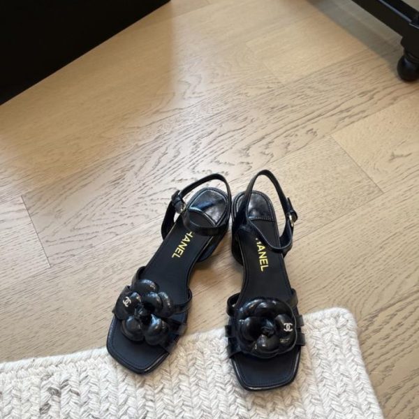 repliche,replica,perfette,siti di,affidabili,migliori siti,dove comprare,1:1,scarpe da ginnastica Sandali Chanel Camellia Primavera/Estate, modello top di gamma (F9D55)