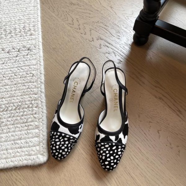 repliche,replica,perfette,siti di,affidabili,migliori siti,dove comprare,1:1,scarpe da ginnastica Nuove ballerine con tallone scoperto in cavallino di Chanel, versione top di gamma (4F67Z)