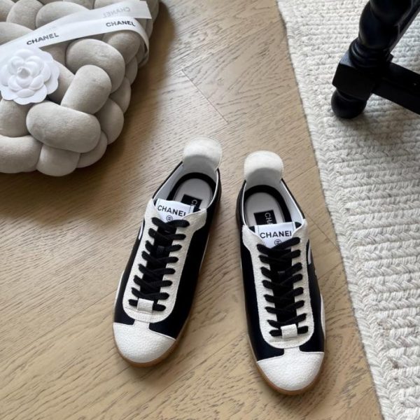 repliche,replica,perfette,siti di,affidabili,migliori siti,dove comprare,1:1,scarpe da ginnastica Le nuove sneakers di inizio primavera di Chanel (WHHSA)