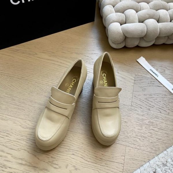 repliche,replica,perfette,siti di,affidabili,migliori siti,dove comprare,1:1,scarpe da ginnastica I nuovi mocassini con tacco grosso di Chanel, versione top di gamma (YO51A)