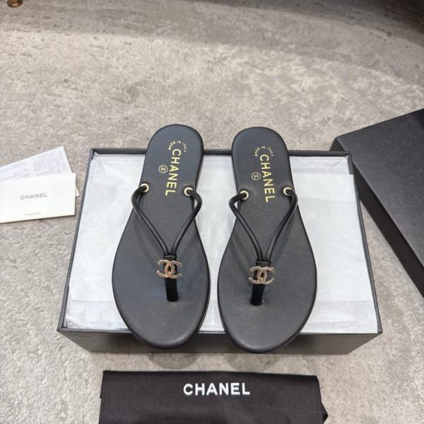 repliche,replica,perfette,siti di,affidabili,migliori siti,dove comprare,1:1,scarpe da ginnastica Infradito CHANEL con suola in cuoio | Infradito Chanel in stile passerella (3EU67)
