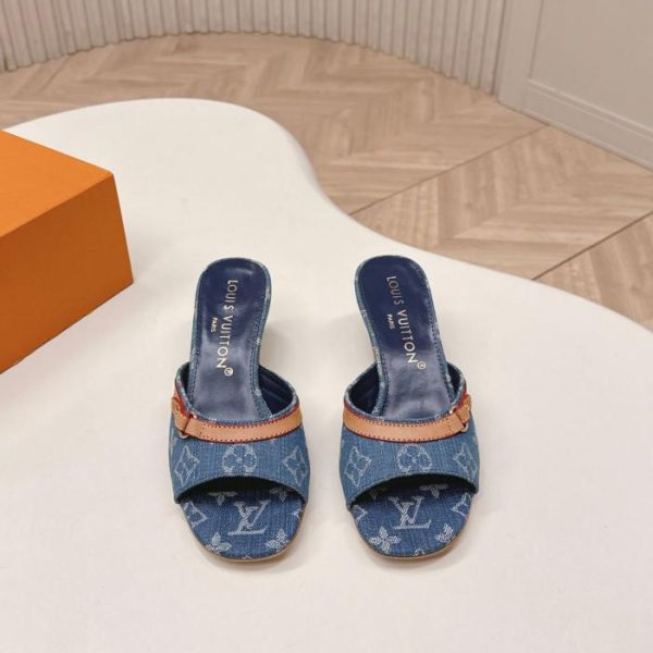 repliche,replica,perfette,siti di,affidabili,migliori siti,dove comprare,1:1,scarpe da ginnastica Sandali con tacco alto in denim Louis Vuitton, nuova collezione primavera/estate (ENVW5)