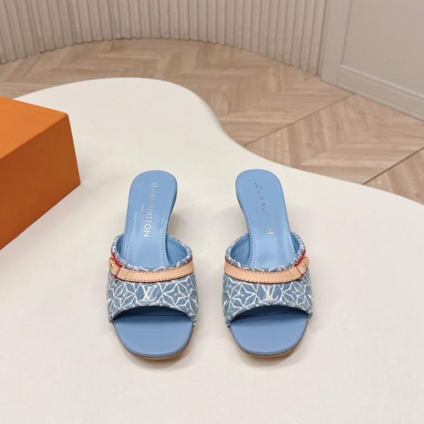 repliche,replica,perfette,siti di,affidabili,migliori siti,dove comprare,1:1,scarpe da ginnastica Sandali con tacco alto ricamati LV Primavera/Estate (57CDI)