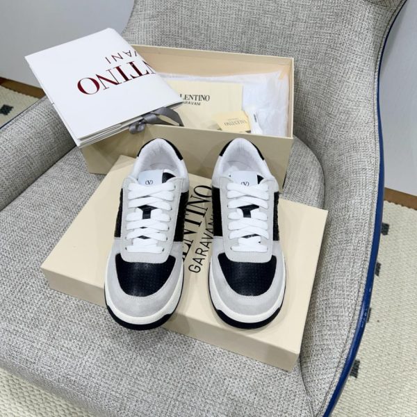 repliche,replica,perfette,siti di,affidabili,migliori siti,dove comprare,1:1,scarpe da ginnastica Collezione di sneakers di coppia Valentino OneStud: le ultime sneakers di coppia di Valentino (FYCKX)