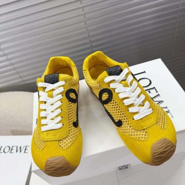 repliche,replica,perfette,siti di,affidabili,migliori siti,dove comprare,1:1,scarpe da ginnastica La collezione per coppie di Loewe comprende le scarpe Cortez, scarpe da ginnastica tedesche e sneakers (HDYMU).