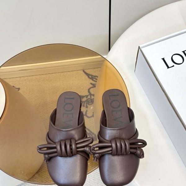 repliche,replica,perfette,siti di,affidabili,migliori siti,dove comprare,1:1,scarpe da ginnastica Sandali Birken intrecciati con fiocco LOEWE, sandali Loewe a punta chiusa, in pelle (1K8KC)