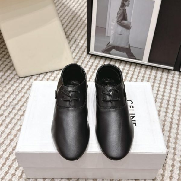 repliche,replica,perfette,siti di,affidabili,migliori siti,dove comprare,1:1,scarpe da ginnastica Celine Mary Jane Mules Primavera/Estate (45DYD)