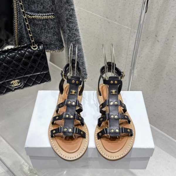 repliche,replica,perfette,siti di,affidabili,migliori siti,dove comprare,1:1,scarpe da ginnastica I nuovi sandali di CELINE (IHXHD)