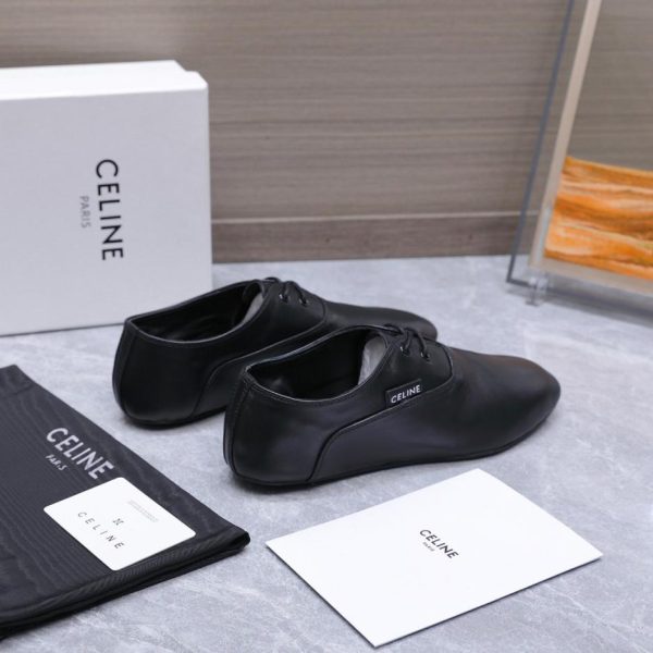 repliche,replica,perfette,siti di,affidabili,migliori siti,dove comprare,1:1,scarpe da ginnastica Nuova collezione di scarpe Celine Primavera/Estate: ballerine a punta tonda (MEBBL)