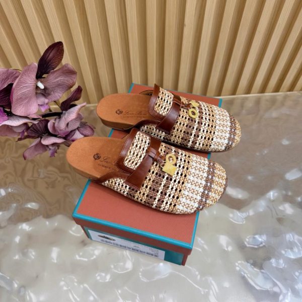 repliche,replica,perfette,siti di,affidabili,migliori siti,dove comprare,1:1,scarpe da ginnastica Splendide ballerine Birkenstock intrecciate in stile retrò di Loro Piana per la primavera/estate, caratterizzate da un design minimalista e piatto, perfette per le coppie (Z4DMB).