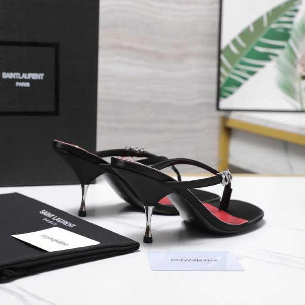 repliche,replica,perfette,siti di,affidabili,migliori siti,dove comprare,1:1,scarpe da ginnastica Infradito Saint Laurent di alta qualità con tacco in metallo e nuove lettere (SS3BB)
