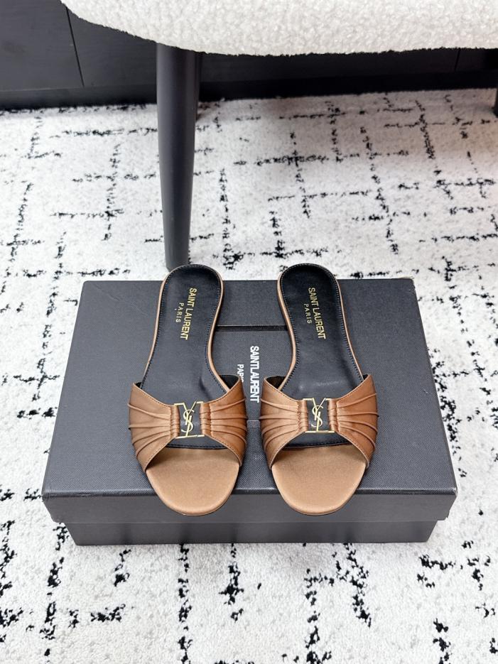 repliche,replica,perfette,siti di,affidabili,migliori siti,dove comprare,1:1,scarpe da ginnastica Sandali piatti plissettati Saint Laurent, nuova collezione primavera (N0XTL) repliche,replica,perfette,siti di,affidabili,migliori siti,dove comprare,1:1,scarpe da ginnastica Sandali piatti plissettati Saint Laurent, nuova collezione primavera (N0XTL)