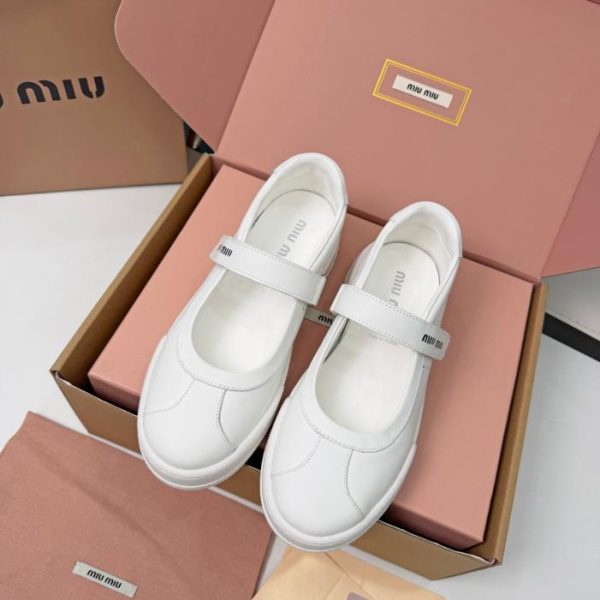 repliche,replica,perfette,siti di,affidabili,migliori siti,dove comprare,1:1,scarpe da ginnastica Scarpe Mary Jane MiuMiu (ZZZ84)
