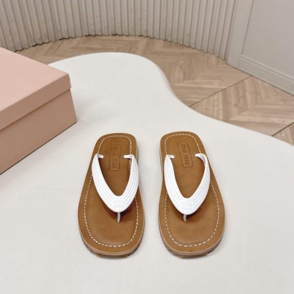 repliche,replica,perfette,siti di,affidabili,migliori siti,dove comprare,1:1,scarpe da ginnastica Nuovi arrivi estivi MiuMiu: infradito stile vintage, sandali casual da spiaggia con plateau (58E2F)