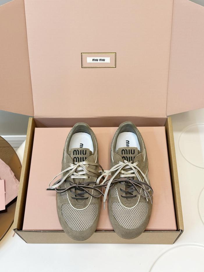 repliche,replica,perfette,siti di,affidabili,migliori siti,dove comprare,1:1,scarpe da ginnastica Scarpe da allenamento casual tedesche MiuMiu, nuovo modello per coppie (K9GD4) repliche,replica,perfette,siti di,affidabili,migliori siti,dove comprare,1:1,scarpe da ginnastica Scarpe da allenamento casual tedesche MiuMiu, nuovo modello per coppie (K9GD4)