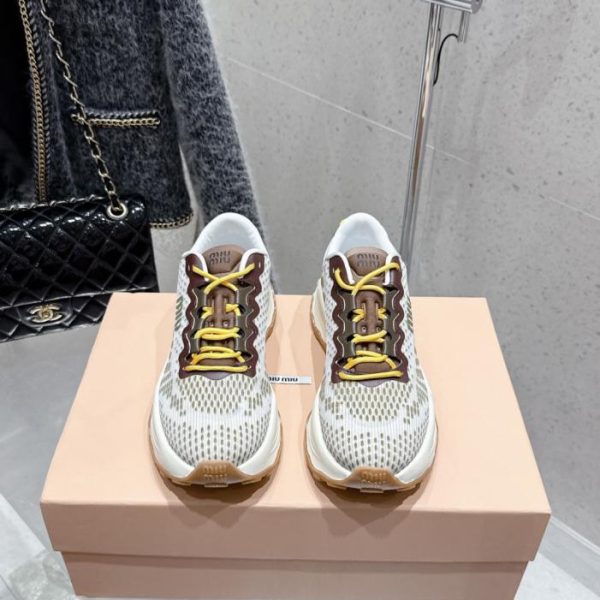 repliche,replica,perfette,siti di,affidabili,migliori siti,dove comprare,1:1,scarpe da ginnastica Nuove scarpe casual e sneakers MiuMiu (ETRGX)