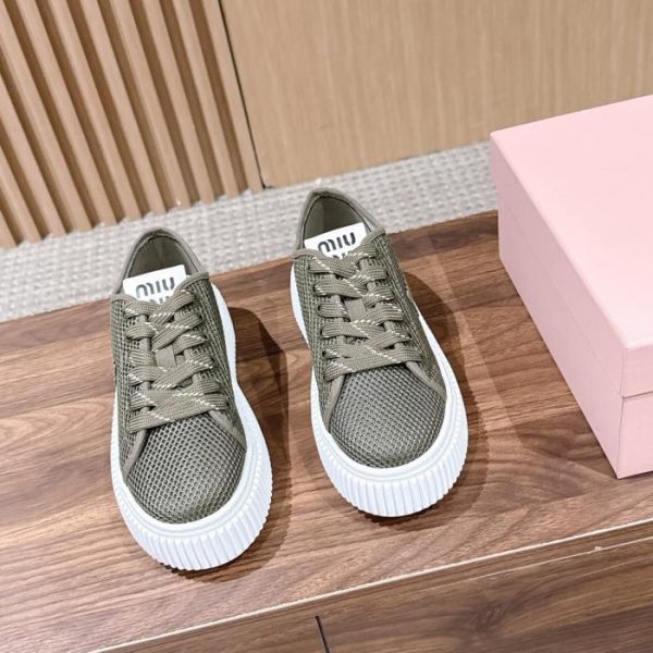 repliche,replica,perfette,siti di,affidabili,migliori siti,dove comprare,1:1,scarpe da ginnastica Le nuove sneakers platform in stile retrò di MIU MIU (EHZHM)