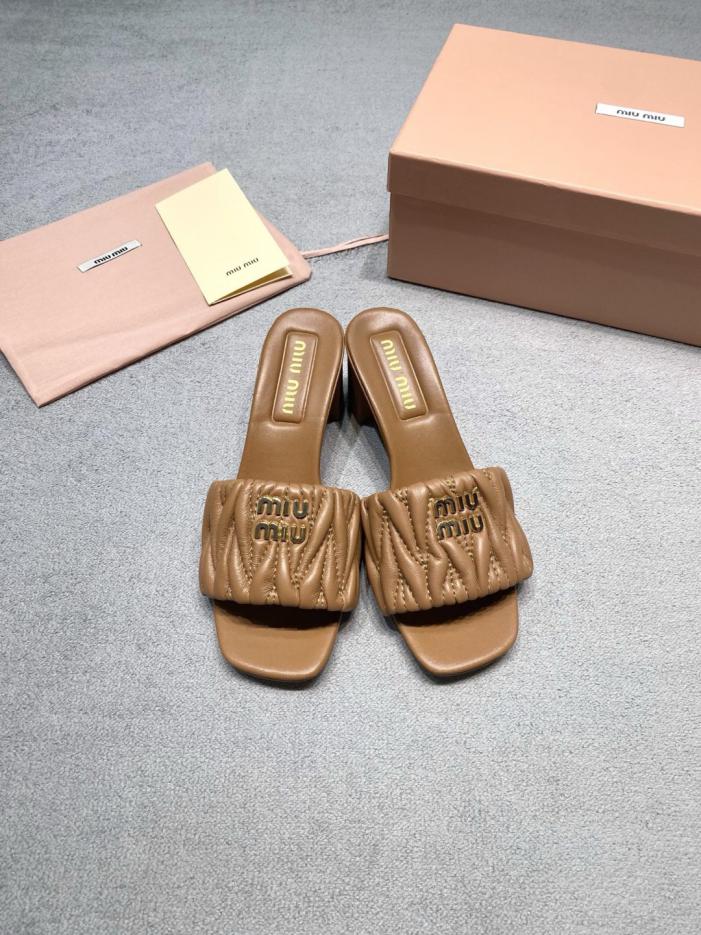 repliche,replica,perfette,siti di,affidabili,migliori siti,dove comprare,1:1,scarpe da ginnastica Nuovo arrivo MiuMiu | Pantofole plissettate in pelle di agnello con tacco grosso (BRIE0) repliche,replica,perfette,siti di,affidabili,migliori siti,dove comprare,1:1,scarpe da ginnastica Nuovo arrivo MiuMiu | Pantofole plissettate in pelle di agnello con tacco grosso (BRIE0)