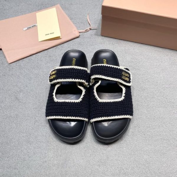 repliche,replica,perfette,siti di,affidabili,migliori siti,dove comprare,1:1,scarpe da ginnastica Sandali in maglia con chiusura a velcro MiuMiu (AT4R6)