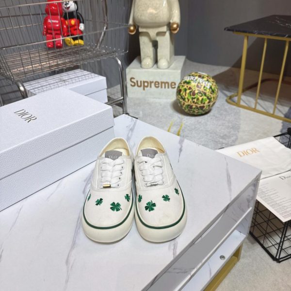 repliche,replica,perfette,siti di,affidabili,migliori siti,dove comprare,1:1,scarpe da ginnastica Scarpe da ginnastica casual Dior Saltwind Collection Retro Monogram Lace Canvas, modello per coppie (23E4T)