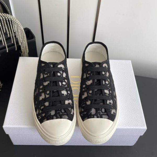 Scarpe casual con plateau in tela ricamate con monogramma Dior Walk'n Series F019 (MM3O6)