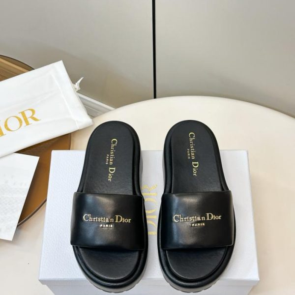 repliche,replica,perfette,siti di,affidabili,migliori siti,dove comprare,1:1,scarpe da ginnastica Sandali con plateau Dior, neri Sandali con plateau Dior (RQ5B4)