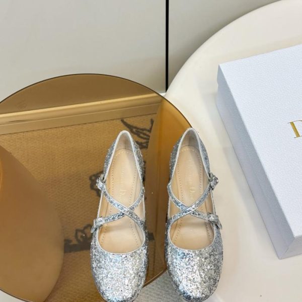repliche,replica,perfette,siti di,affidabili,migliori siti,dove comprare,1:1,scarpe da ginnastica Le nuove scarpe Mary Jane Gloria con paillettes di Dior (6VYMG)