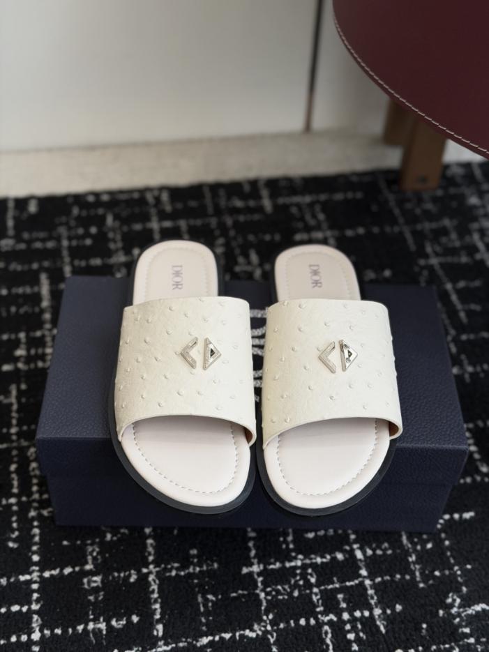 repliche,replica,perfette,siti di,affidabili,migliori siti,dove comprare,1:1,scarpe da ginnastica Nuove pantofole da uomo Dior Primavera/Estate (7QJ06) repliche,replica,perfette,siti di,affidabili,migliori siti,dove comprare,1:1,scarpe da ginnastica Nuove pantofole da uomo Dior Primavera/Estate (7QJ06)