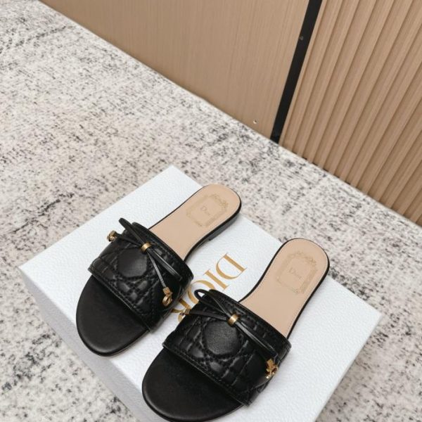 repliche,replica,perfette,siti di,affidabili,migliori siti,dove comprare,1:1,scarpe da ginnastica Nuovi arrivi Dior Primavera/Estate: Sandali YAUHU