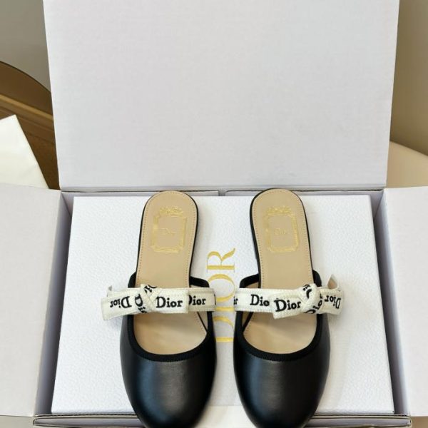 repliche,replica,perfette,siti di,affidabili,migliori siti,dove comprare,1:1,scarpe da ginnastica Le nuove e alla moda pantofole Mary Jane di Dior, ballerine Mary Jane nere (7A7L8)