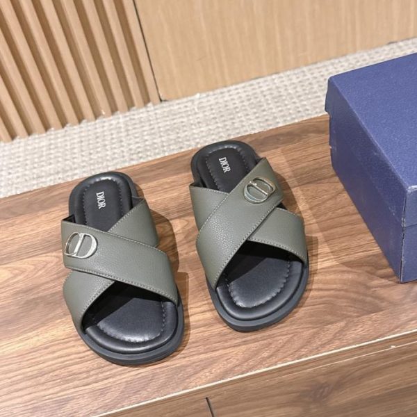 repliche,replica,perfette,siti di,affidabili,migliori siti,dove comprare,1:1,scarpe da ginnastica Sandali da uomo Christian Dior con incrocio, modello estivo (07RXZ)