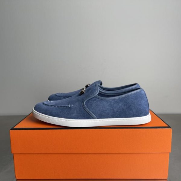 repliche,replica,perfette,siti di,affidabili,migliori siti,dove comprare,1:1,scarpe da ginnastica Mocassini Hermes Jour in camoscio a punta tonda con fibbia in metallo, modello da coppia (86E5W)