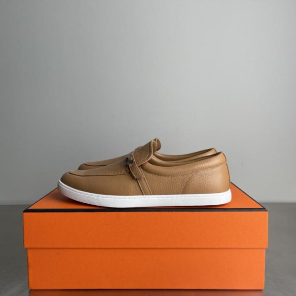 repliche,replica,perfette,siti di,affidabili,migliori siti,dove comprare,1:1,scarpe da ginnastica Mocassini Hermes in pelle scamosciata con fibbie in metallo placcato palladio, scarpe casual, modello per coppie (98FOD)