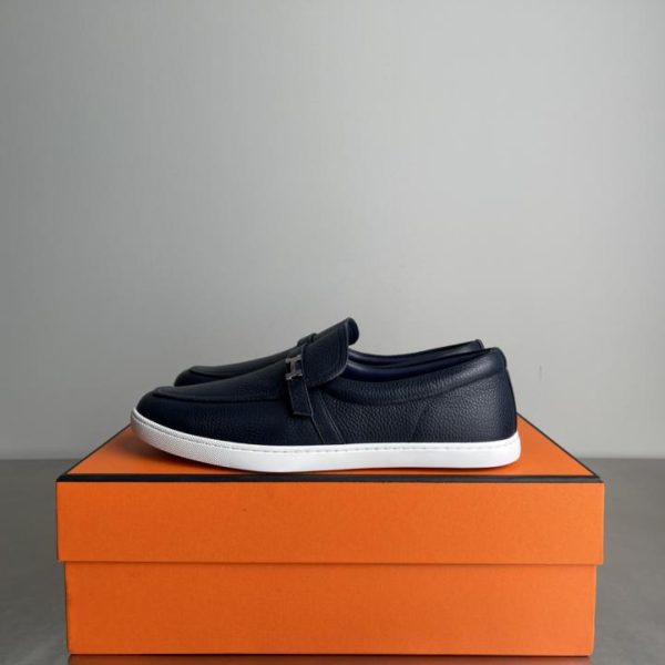 repliche,replica,perfette,siti di,affidabili,migliori siti,dove comprare,1:1,scarpe da ginnastica Mocassini Hermes in camoscio con fibbie in metallo placcato palladio, scarpe casual, modello per coppie (VGMIY)