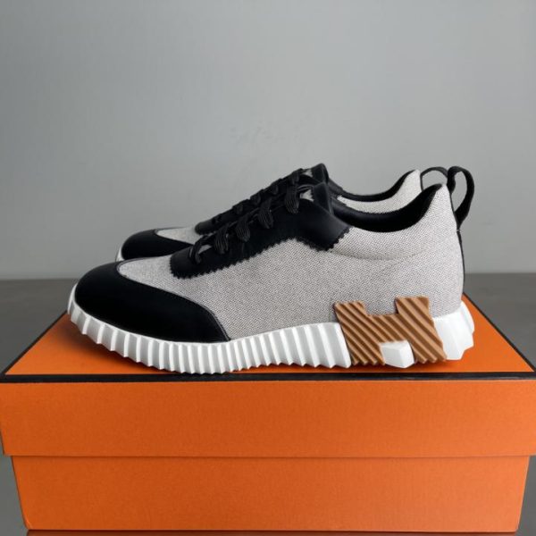 repliche,replica,perfette,siti di,affidabili,migliori siti,dove comprare,1:1,scarpe da ginnastica Sneakers casual classiche da coppia di Hermès, modello numero 067AG.