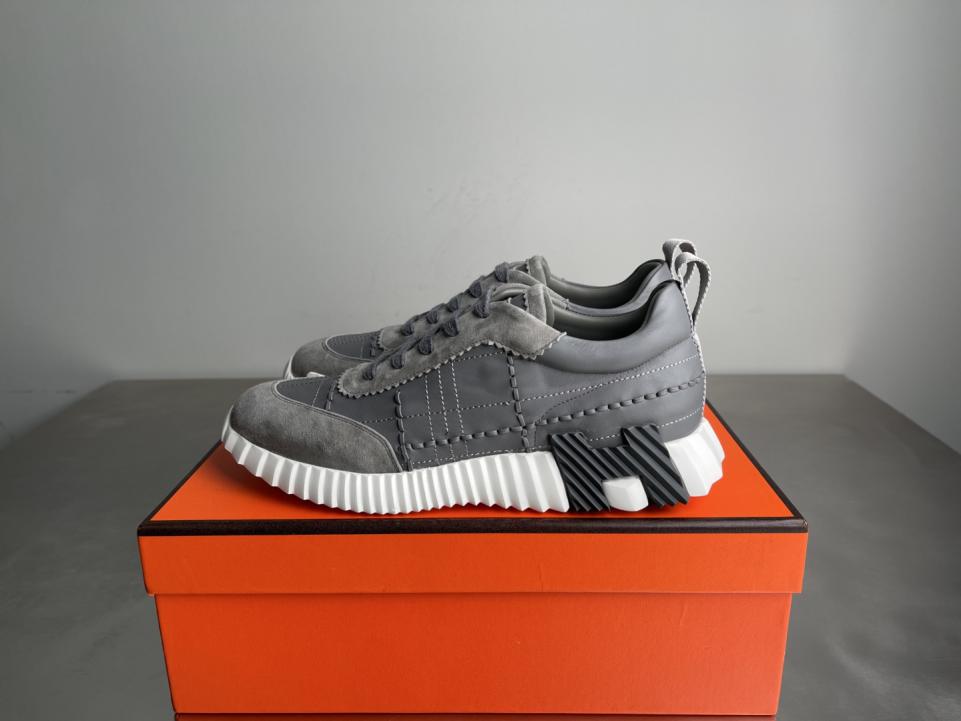 repliche,replica,perfette,siti di,affidabili,migliori siti,dove comprare,1:1,scarpe da ginnastica Sneakers casual classiche da coppia Hermes (S351R) repliche,replica,perfette,siti di,affidabili,migliori siti,dove comprare,1:1,scarpe da ginnastica Sneakers casual classiche da coppia Hermes (S351R)