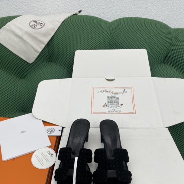 repliche,replica,perfette,siti di,affidabili,migliori siti,dove comprare,1:1,scarpe da ginnastica Nuovi colori primavera/estate Hermes: sandali da corsa bicolore Oran classici (XVM8H)