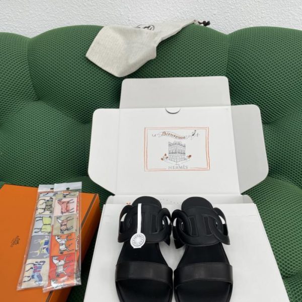 repliche,replica,perfette,siti di,affidabili,migliori siti,dove comprare,1:1,scarpe da ginnastica Nuovo arrivo Hermes Primavera/Estate: Scarpe da donna Lagune Collection Chaine d’Ancre con motivo a catena a naso di maiale (4YEM0)