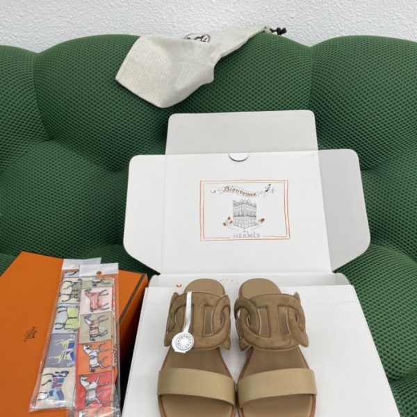 repliche,replica,perfette,siti di,affidabili,migliori siti,dove comprare,1:1,scarpe da ginnastica Scarpe da donna Hermes Chaine d’Ancre della nuova collezione Primavera/Estate Lagune con motivo a catena a naso di maiale (RGIB1)