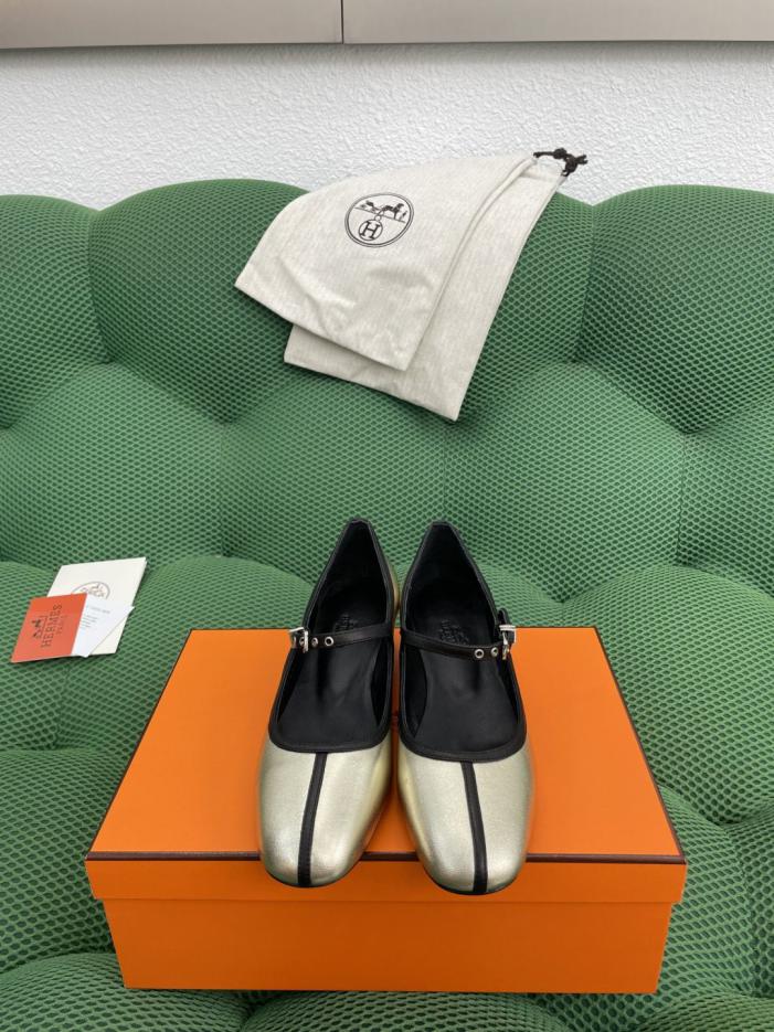 repliche,replica,perfette,siti di,affidabili,migliori siti,dove comprare,1:1,scarpe da ginnastica Nuovi arrivi Hermès Primavera/Estate: Mary Jane con tacco basso (BG2HA) repliche,replica,perfette,siti di,affidabili,migliori siti,dove comprare,1:1,scarpe da ginnastica Nuovi arrivi Hermès Primavera/Estate: Mary Jane con tacco basso (BG2HA)