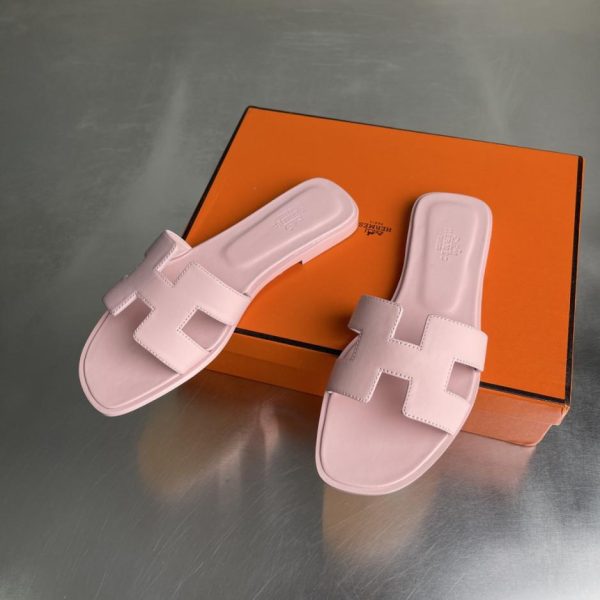 repliche,replica,perfette,siti di,affidabili,migliori siti,dove comprare,1:1,scarpe da ginnastica Sandali piatti classici Hermès serie Oasis H, modello recentemente rinnovato (9GVMV)