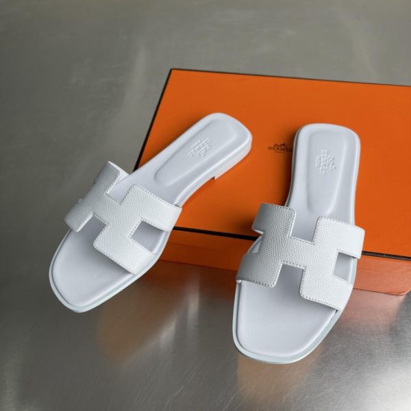repliche,replica,perfette,siti di,affidabili,migliori siti,dove comprare,1:1,scarpe da ginnastica Sandali piatti classici Hermès serie Oasis H, modello rinnovato (9HYST)