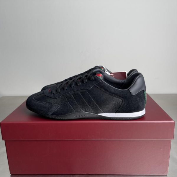 repliche,replica,perfette,siti di,affidabili,migliori siti,dove comprare,1:1,scarpe da ginnastica Sneakers Gucci Early Spring Runway Series in morbida pelle effetto invecchiato con suola sottile, modello da coppia (892CZ)
