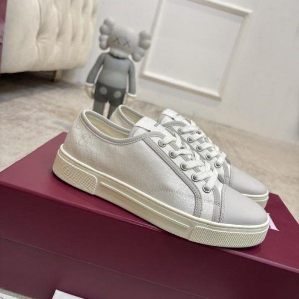 repliche,replica,perfette,siti di,affidabili,migliori siti,dove comprare,1:1,scarpe da ginnastica Collezione sfilata frutto della collaborazione tra Gucci Mane e Gucci (BJ2JT)