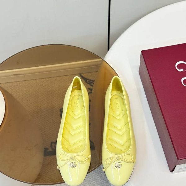 repliche,replica,perfette,siti di,affidabili,migliori siti,dove comprare,1:1,scarpe da ginnastica Le nuove ballerine con fiocchi di Gucci (QOSTQ)